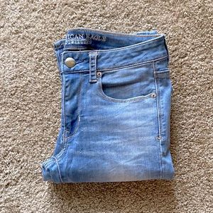 American Eagle light wash skinny kick jeans